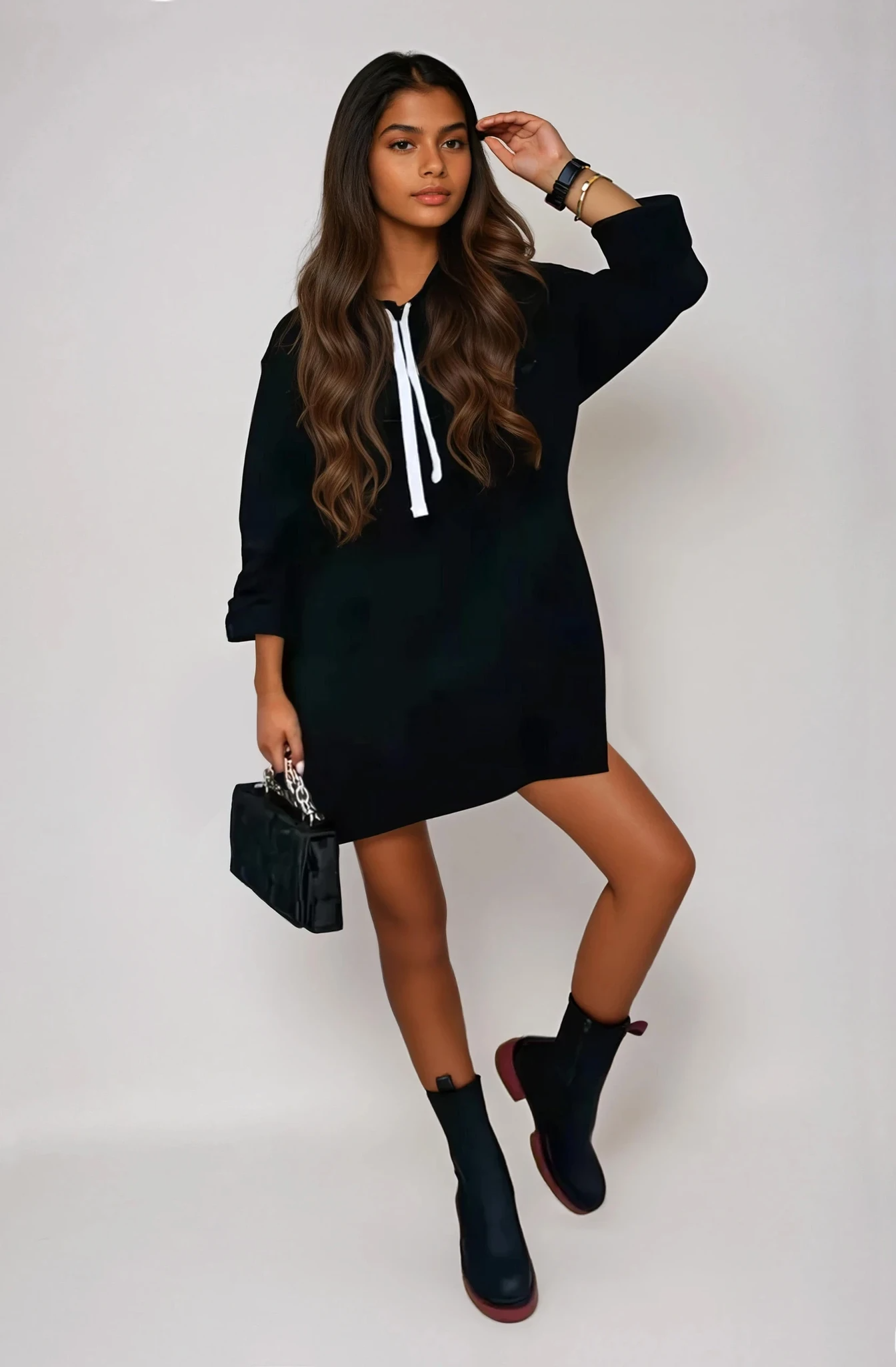 AMALIA HOODIE